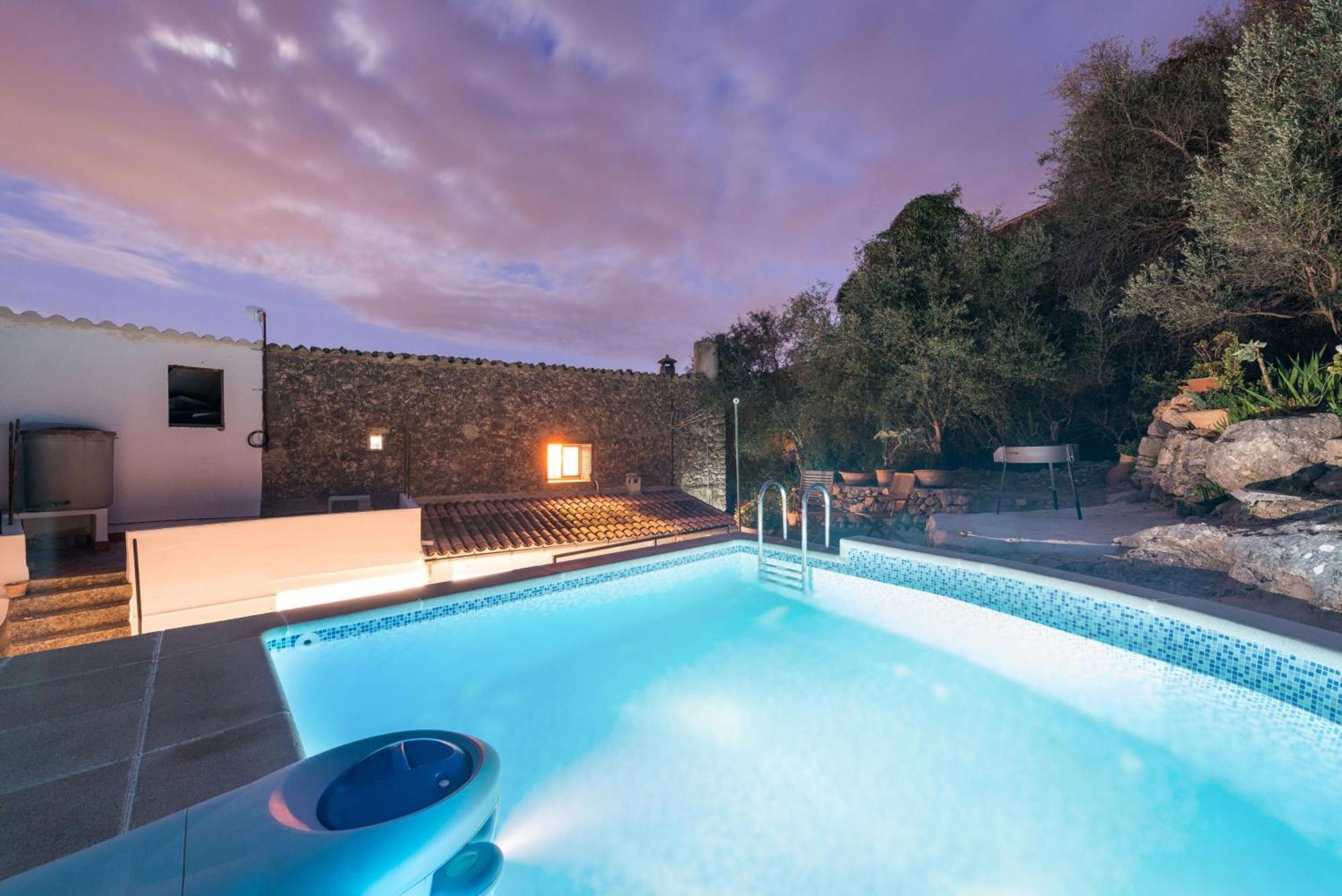 Besso Mancor De La Vall Villa *