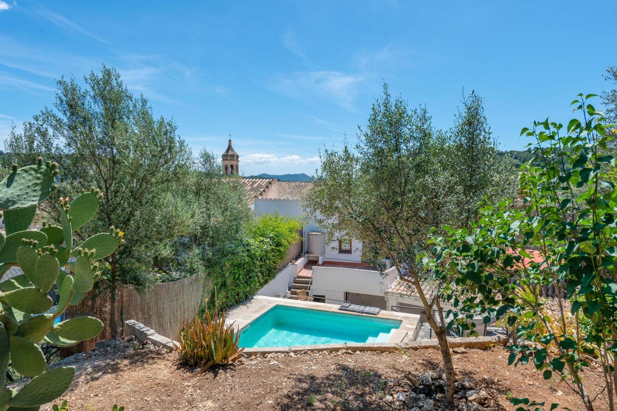 Besso Mancor De La Vall Villa
